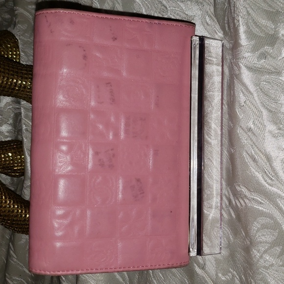 Chanel Camillia Wallet - Picture 14 of 16